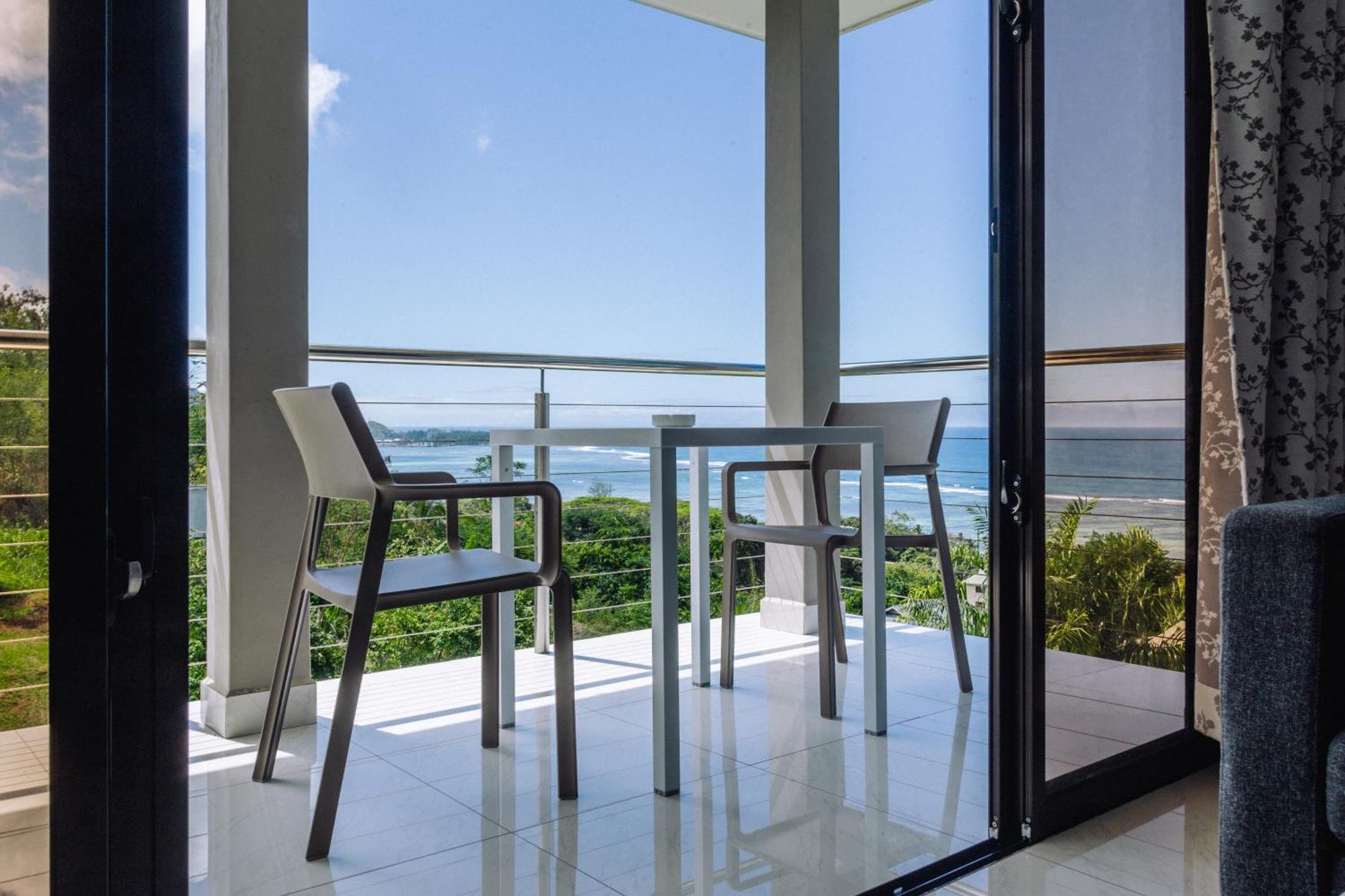 East Horizon Self Catering Apartment Au Cap Exterior photo
