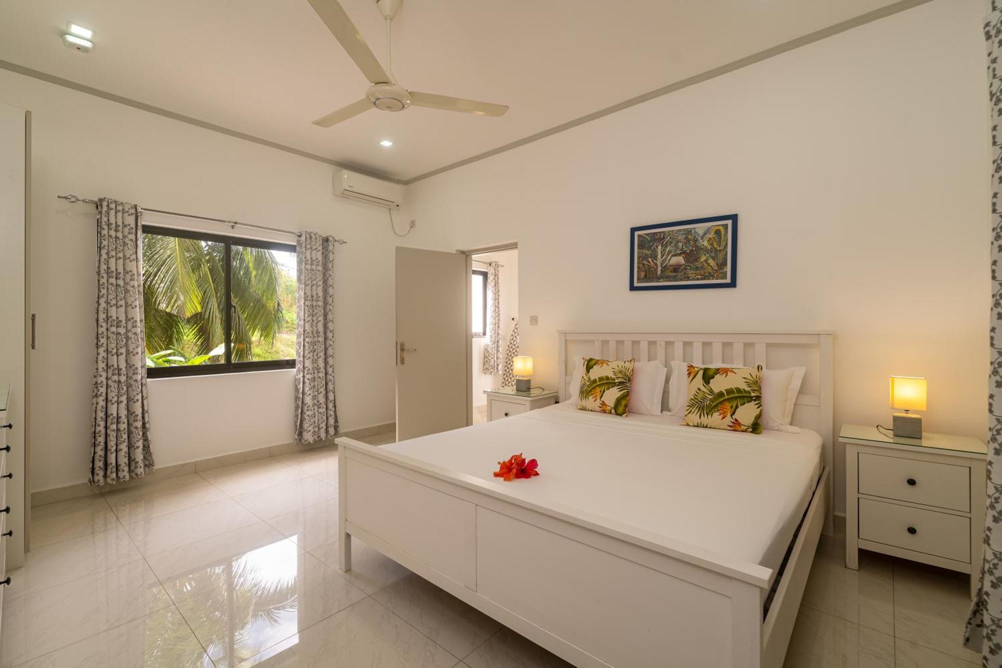 East Horizon Self Catering Apartment Au Cap Exterior photo