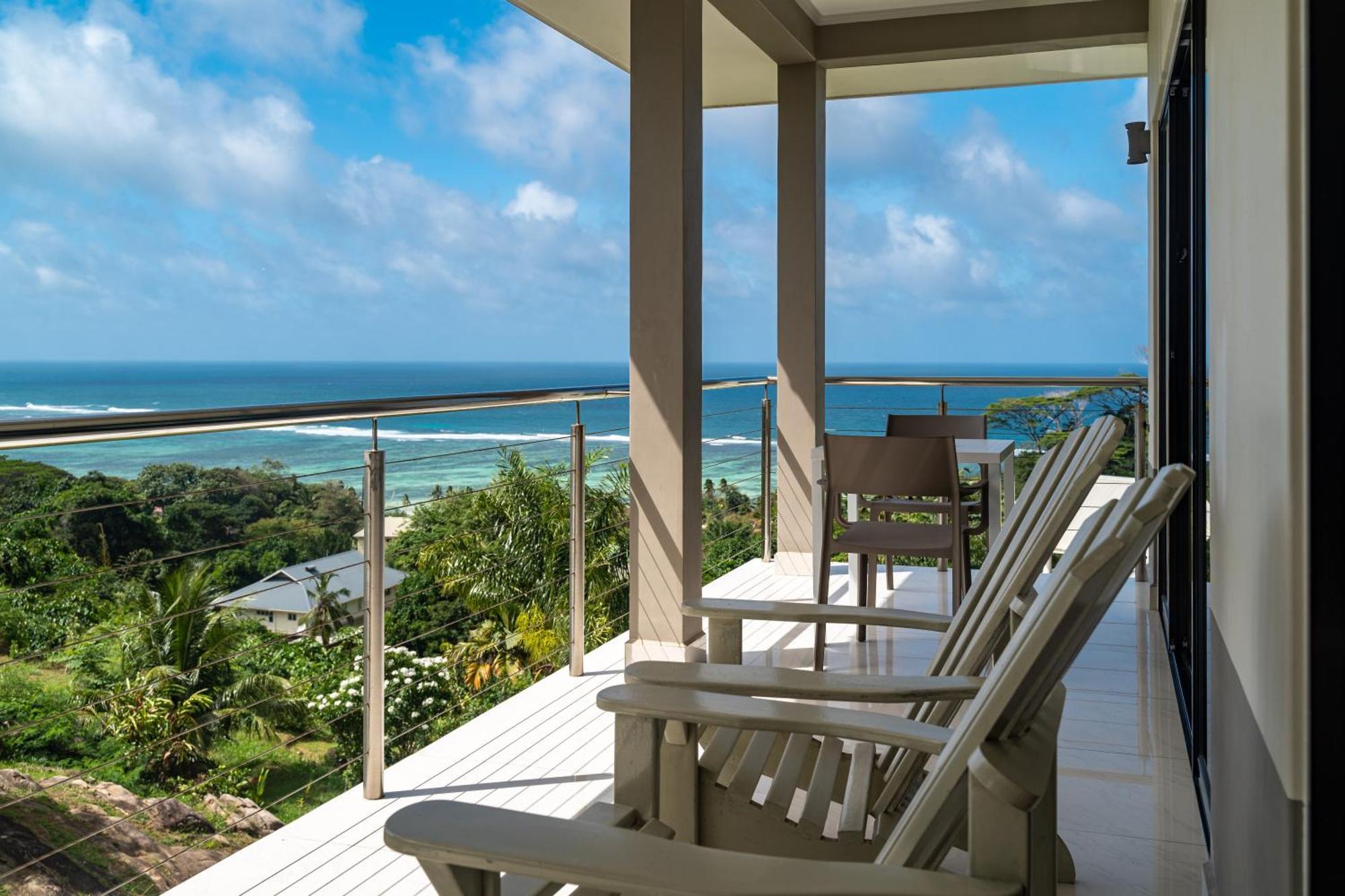 East Horizon Self Catering Apartment Au Cap Exterior photo