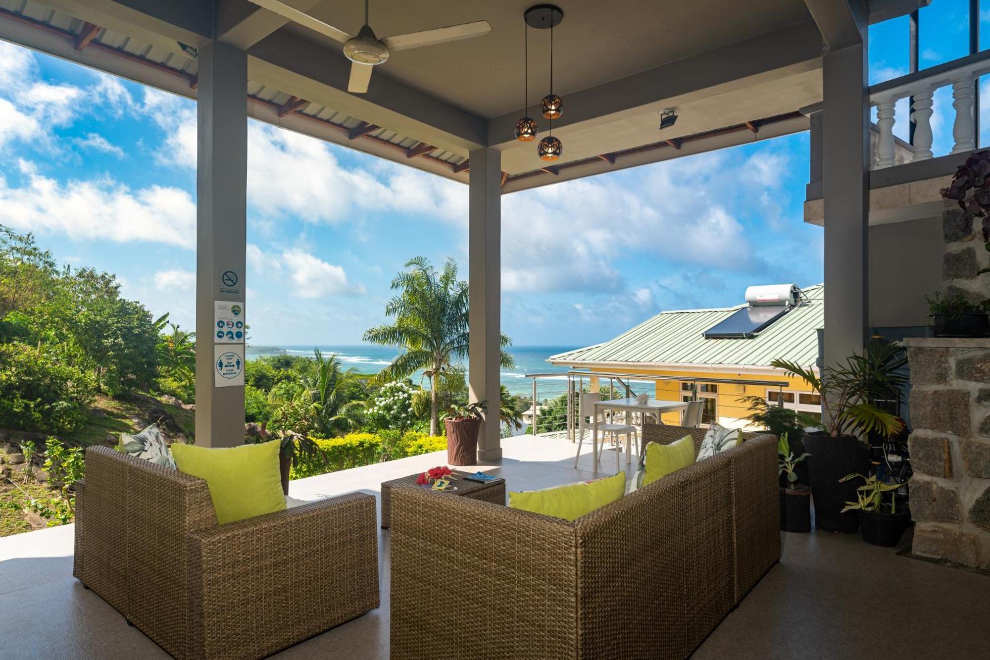 East Horizon Self Catering Apartment Au Cap Exterior photo